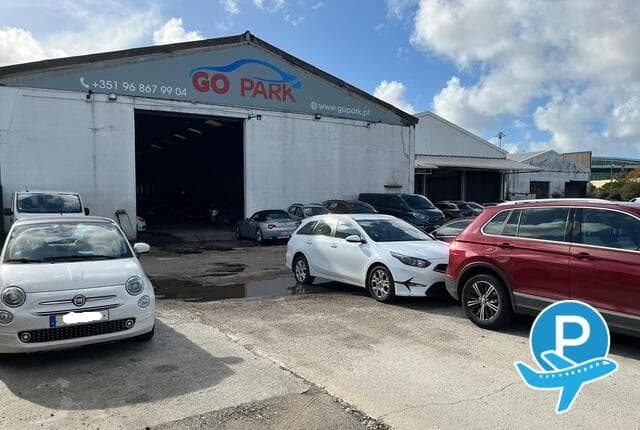 Go Park - Maia, Junto ao Aeroporto do Porto, R. do Barreiro 492 Armazém D, 4470-573, 4470-573 Maia, Portogallo 1